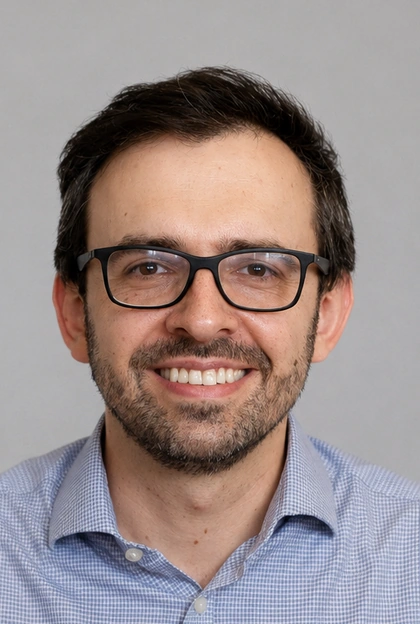 Dr. Maurício Hoffmann